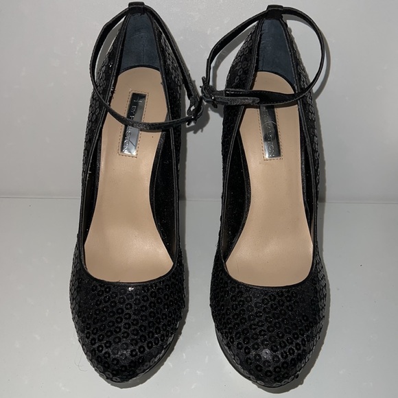 H by Halston Heels *Worn Once* - Picture 4 of 5